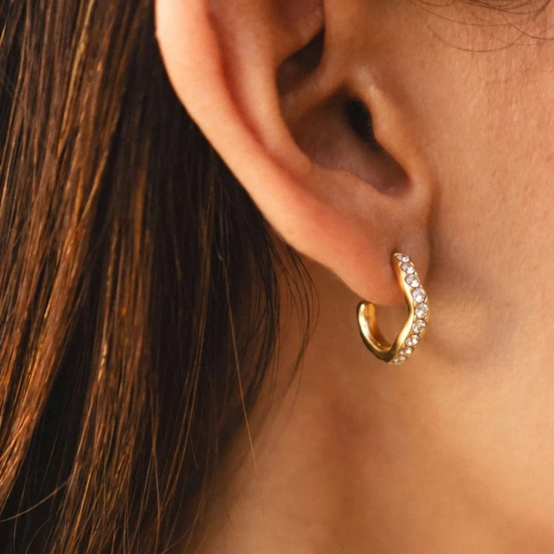 Elara Pavé Hoops