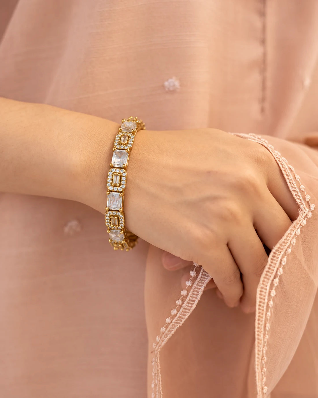 Nazakat Baguette Bangle