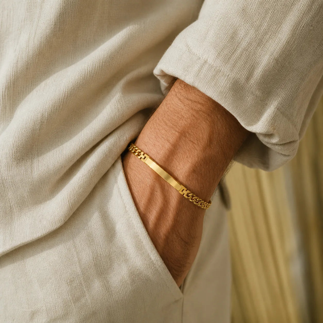 Form ID Curb Bracelet