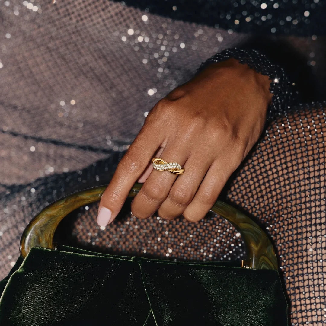 Bond Ring