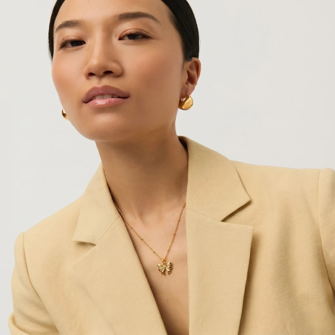 Golden Bow Necklace