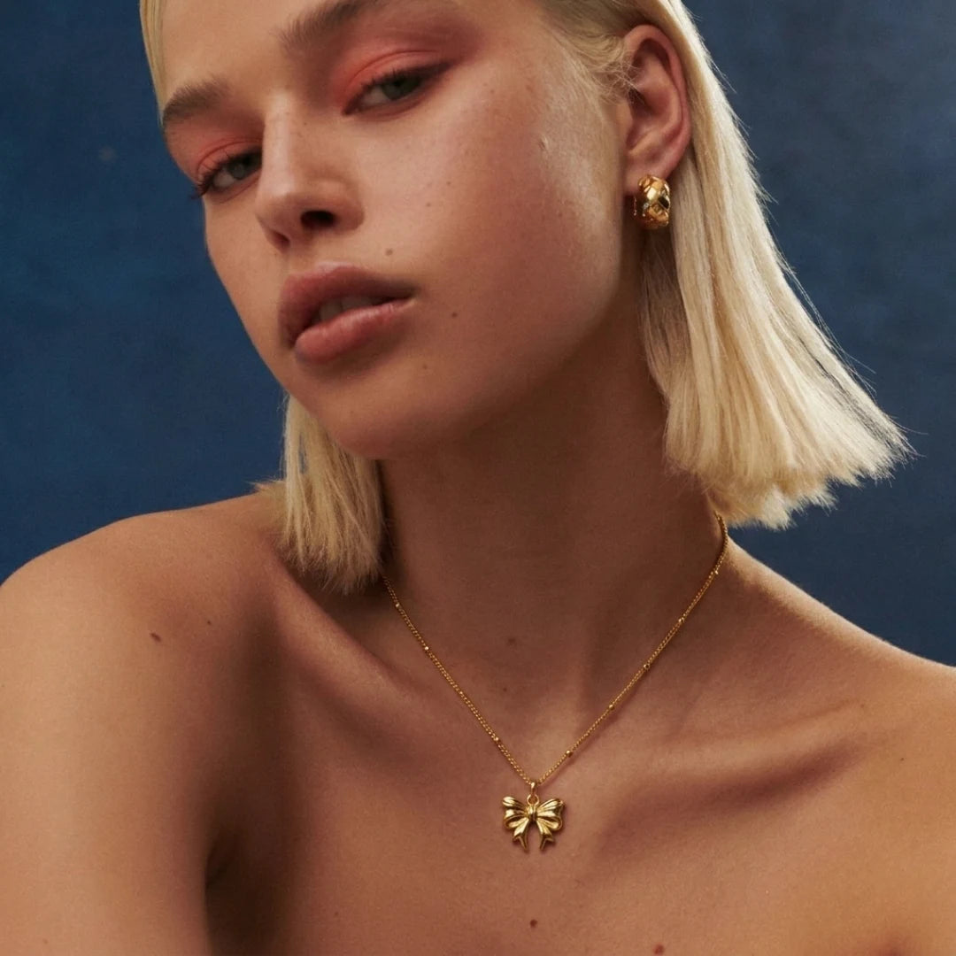 Golden Bow Necklace