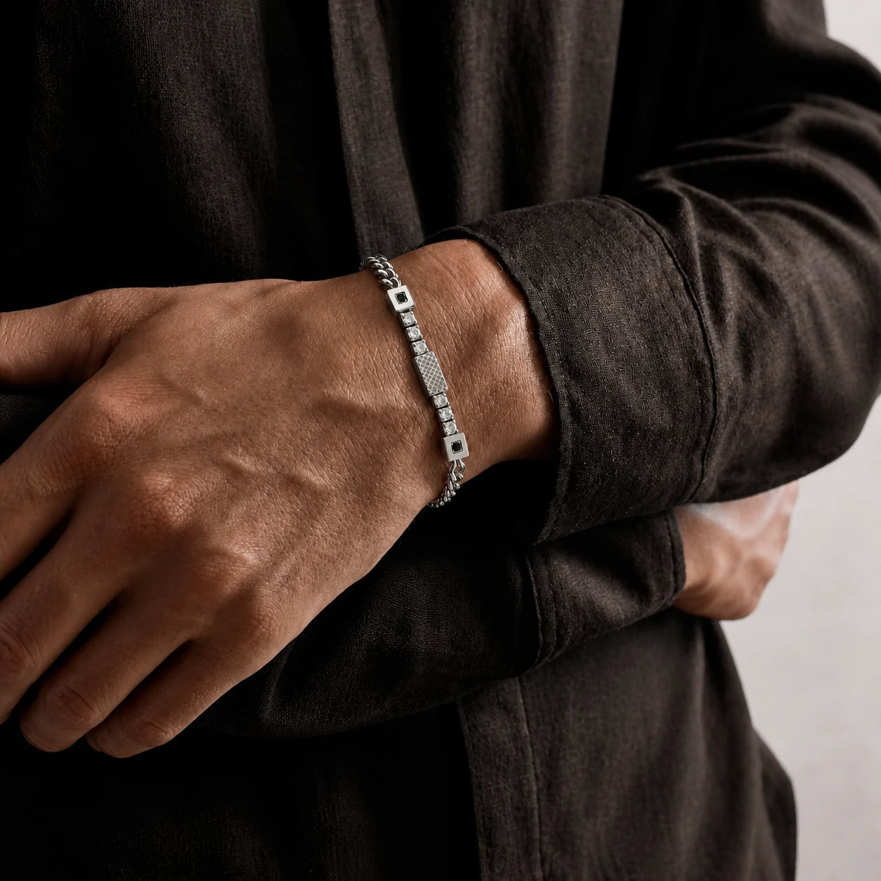 Vector Stone Curb Bracelet